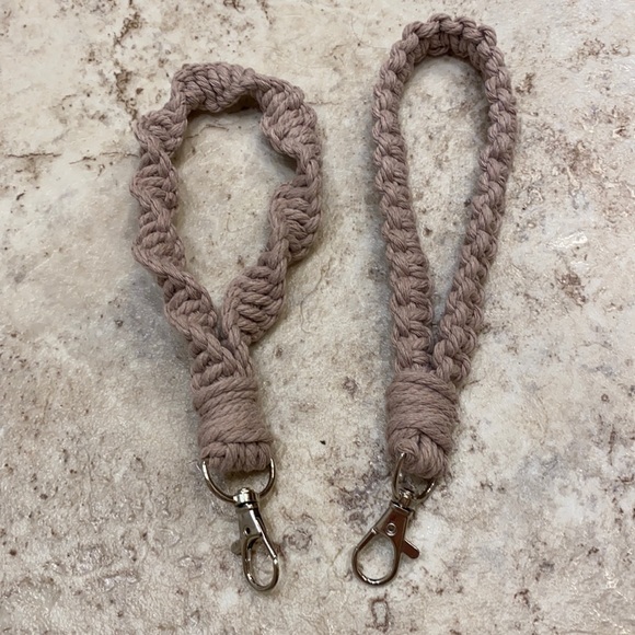 5 for $20! Set of Two boho Macrame Keychain Wristlets - Picture 1 of 3